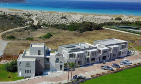 Double Bay Beach Hotel